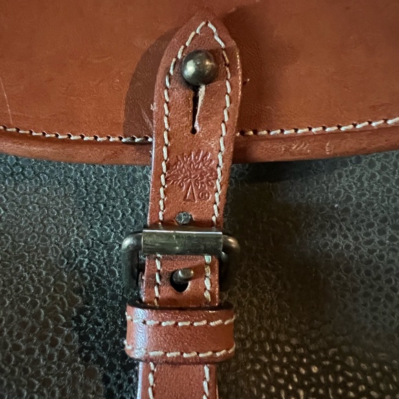 Vintage Mulberry Mole Scotch Grain & Cognac Calf Leather. Crossbody Bucket Bag. - Picture 6 of 13